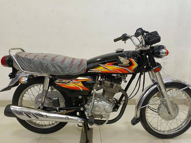 Honda CG 125 2021 Model 3