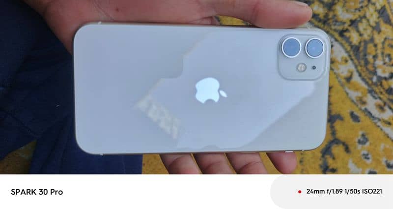 iphone 11 water pack non pta 64gp all ok condashion 10by10 2