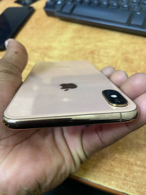 iPhone XS Max pta approved 256Gb 10by9 condition just back change 2