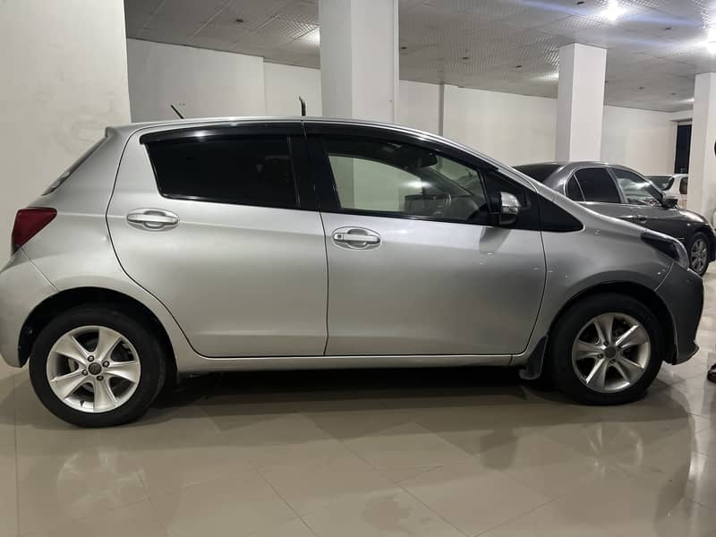 Toyota Vitz 2014 1