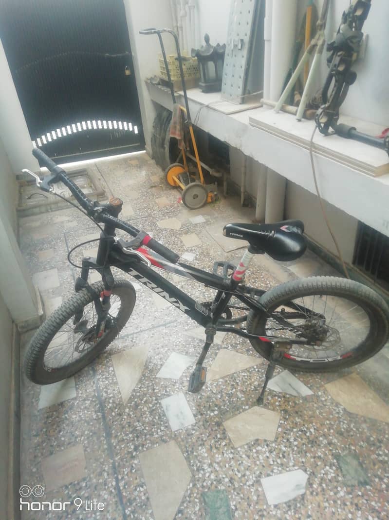 Trinx mountain bicycle 1