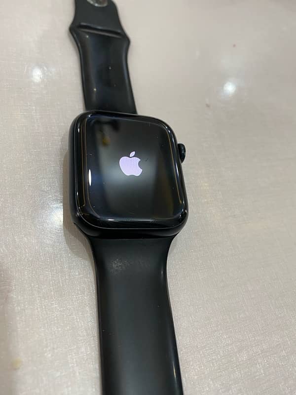 Apple Watch series 8 45mm for sale 4