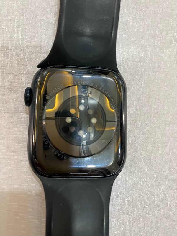 Apple Watch series 8 45mm for sale 7