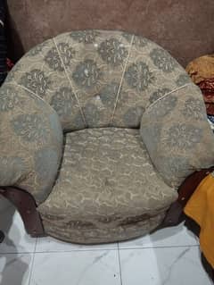 7 seater sofa set in good condition