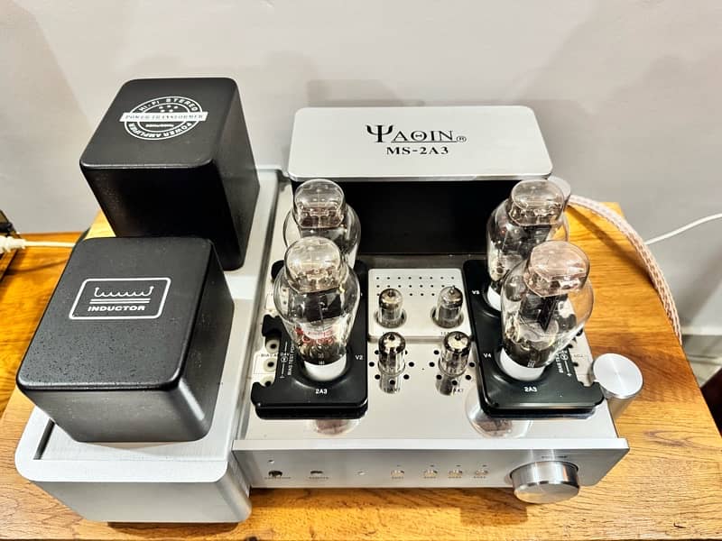 yaqin tube amp + cd player 2