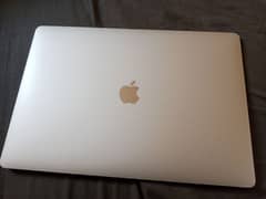 Apple MacBook Pro 15 inch 2017