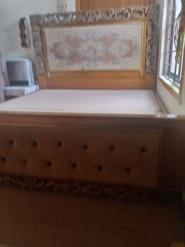 king size wooden bed 5