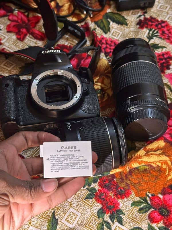 DSLR camera for sale 12