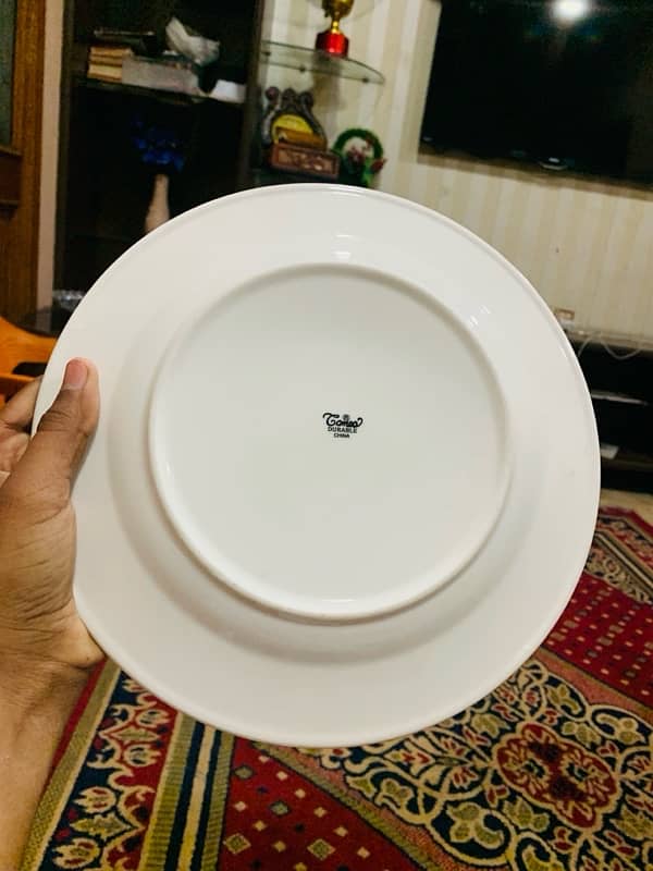 Restaurant Used Chezzious 75 plates contact 03414492478 2