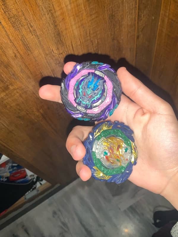 beyblade lot 2