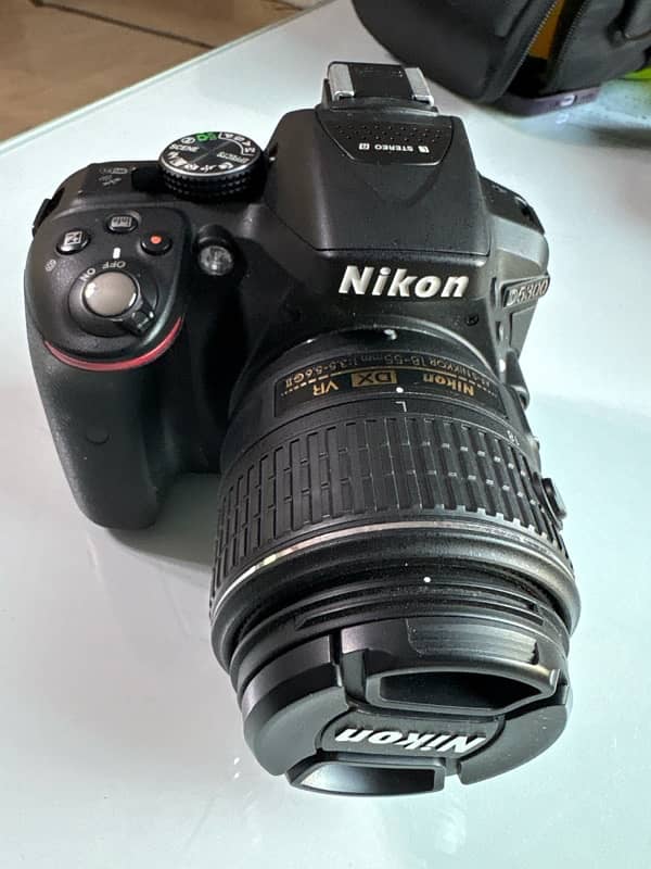 DSLR camera 8