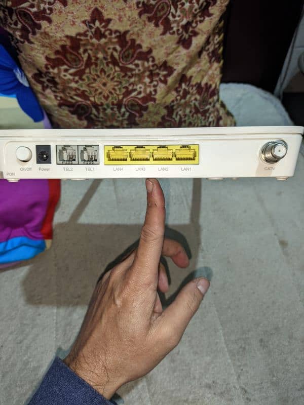 Huawei GPON EG8247H5 Like New 4