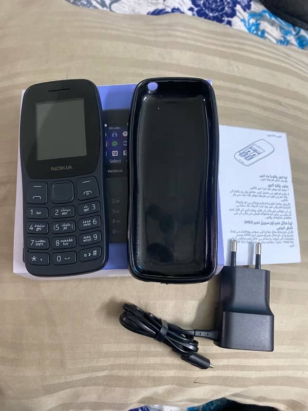 New Nokia 105  classic keypad handset 0