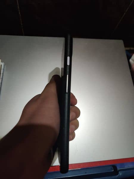 Google pixel 4a 5g 10\10 condition 3