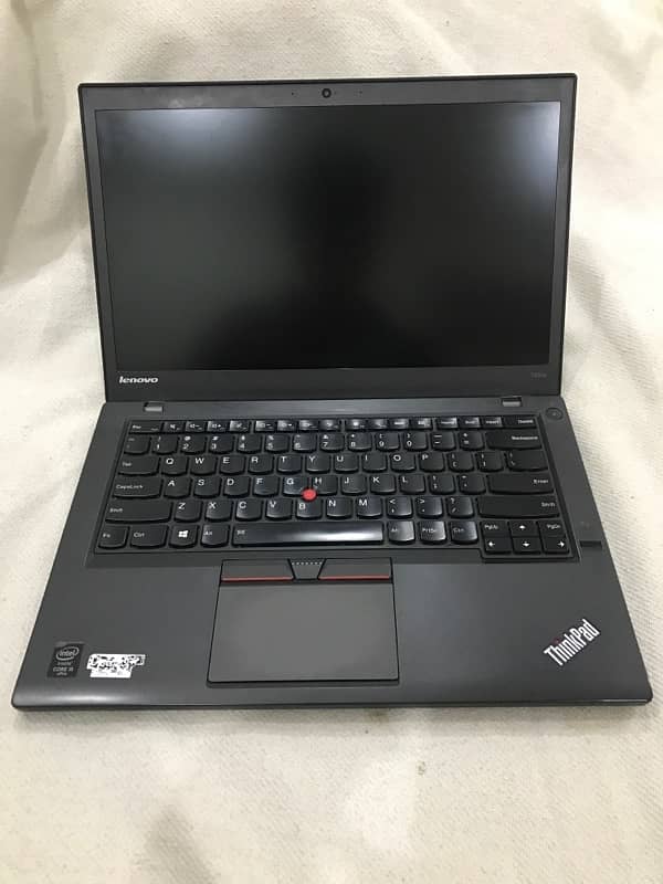 Lenovo Thinkpad T450s with original charger 0