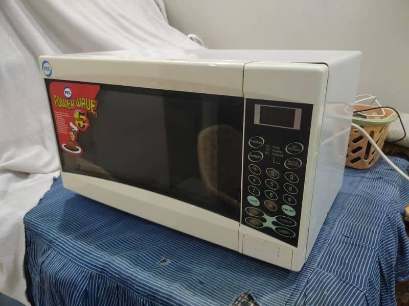 PEL MICROWAVE OVEN 1