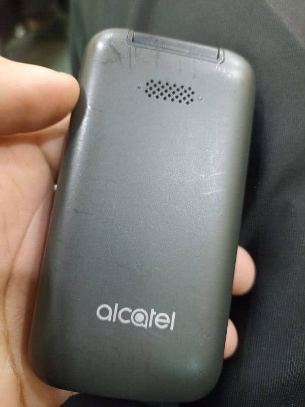 Alcatel flip model4052R 7