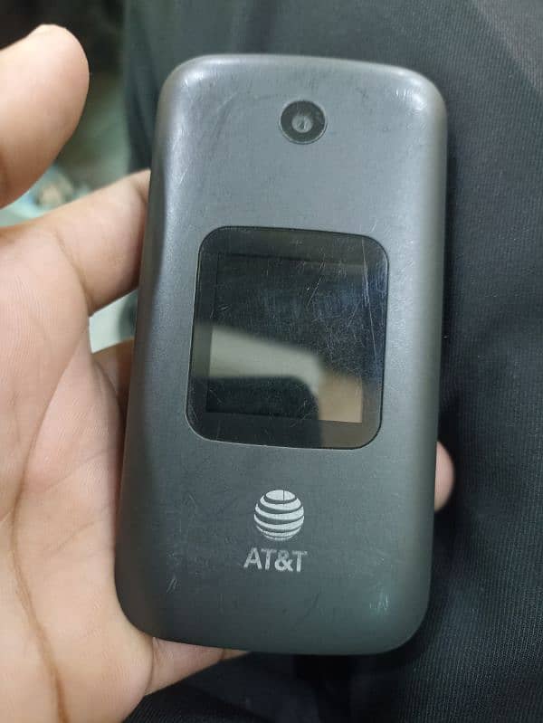 Alcatel flip model4052R 8