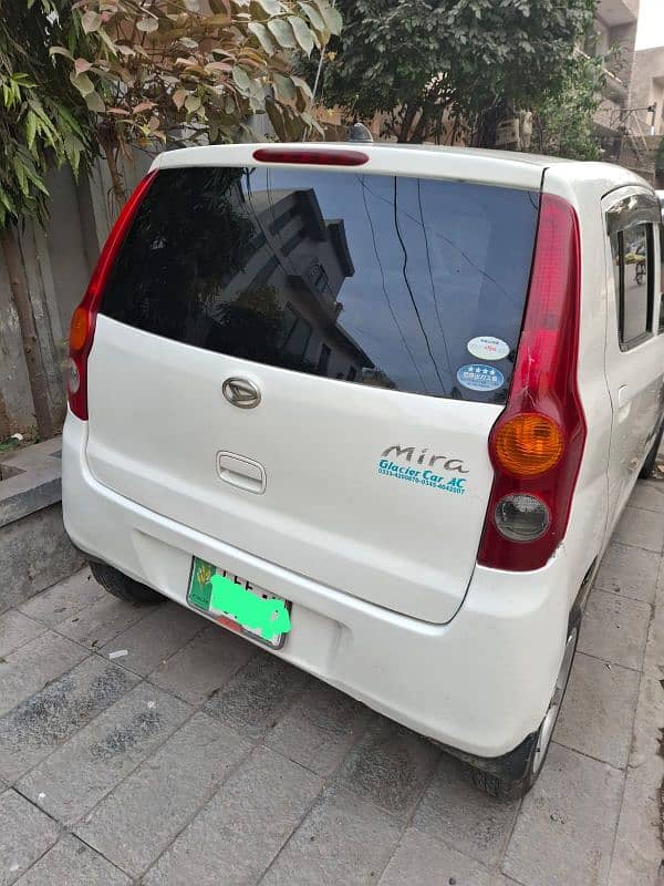 Daihatsu Mira 2009 2