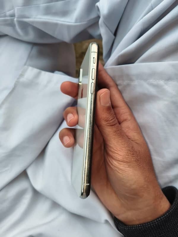 iPhone XS non pta 2