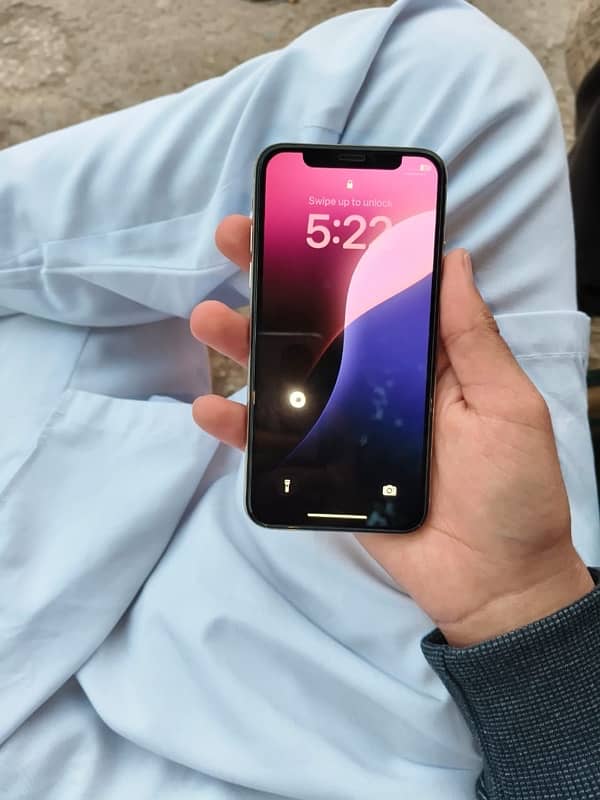 iPhone XS non pta 4