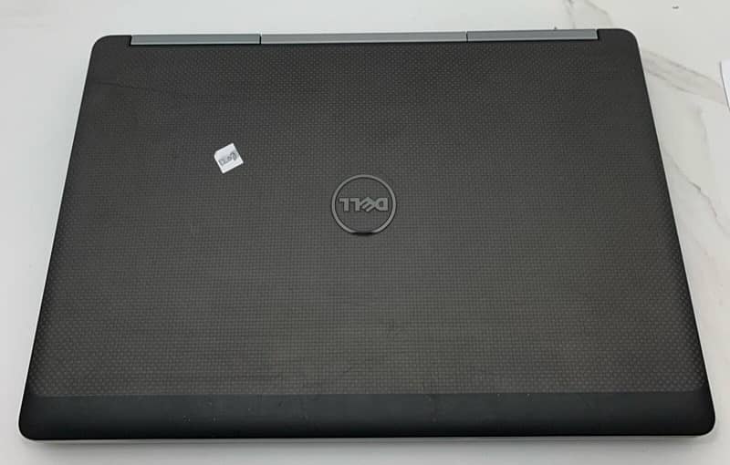 Dell Precision 7520 Workstation Core i7 - 7820HQ (4 Cores, 8 Threads) 4