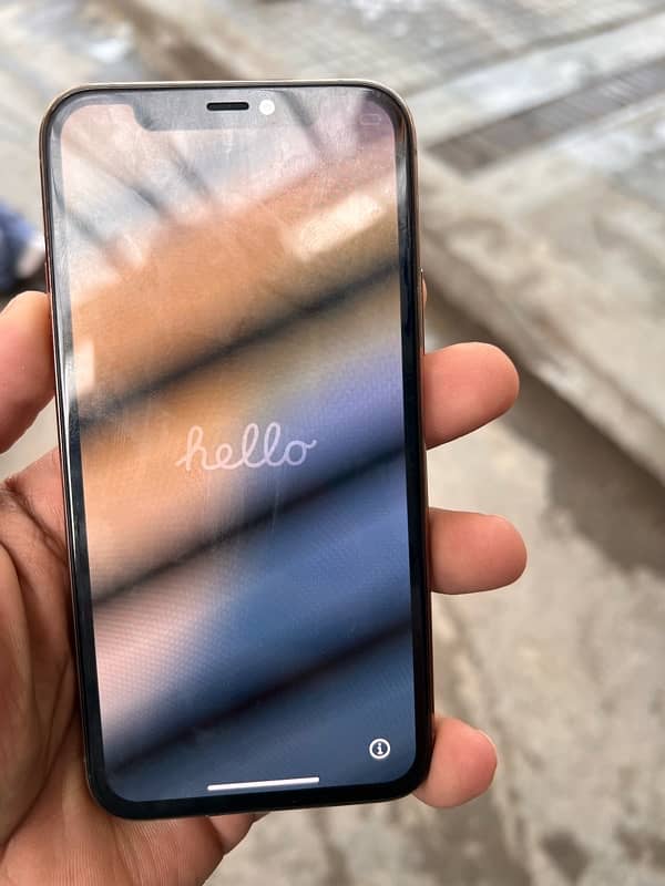 iPhone 11 Pro 256 gb 5