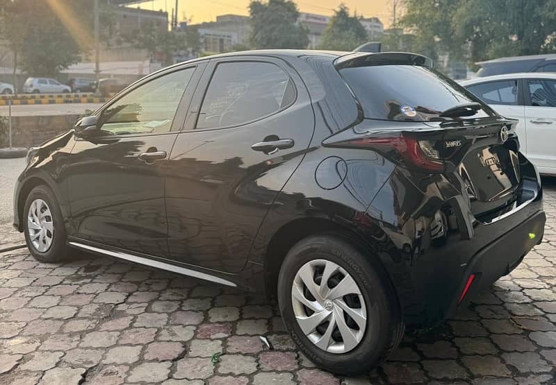 Toyota Yaris Hatchback || Model 2021 Import 2025 3