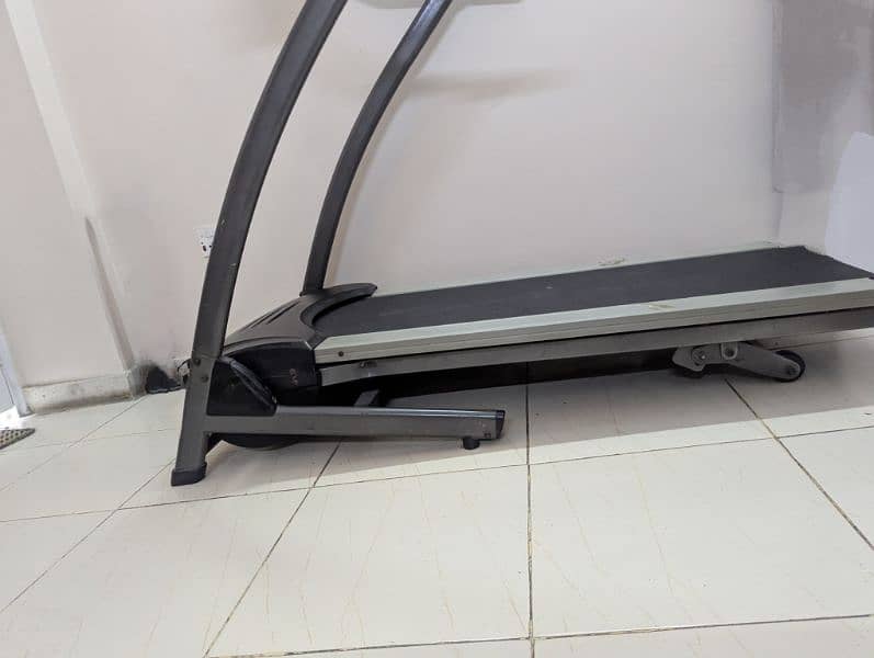 Slimline Treadmill 2