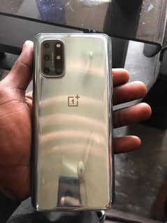 one plus 8T 12gb /256gb