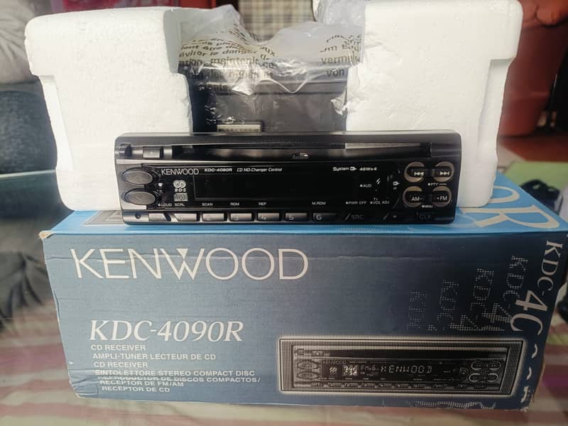 Kenwood KDC 4090R or  Kenwood KDC 379R with KDC C467( 6 CD Changer) 2