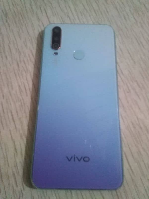 vivo y17 for sell 8gb ram 256gb memory 2