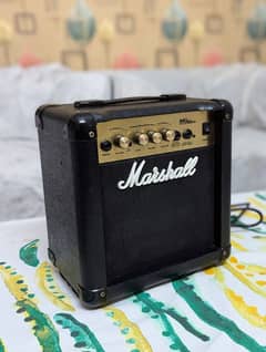 MARSHALL MG10CD GUITAR AMPLIFIER