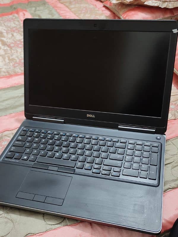 DELL 7510 1