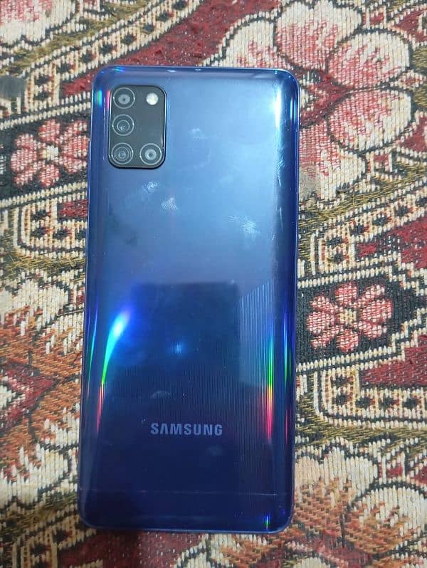 Samsung A31 in mint Condition like new. All ok original Condition. 0