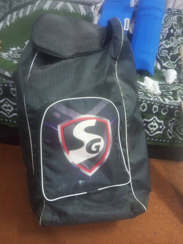 Complete Hard Ball Cricket Kit 1
