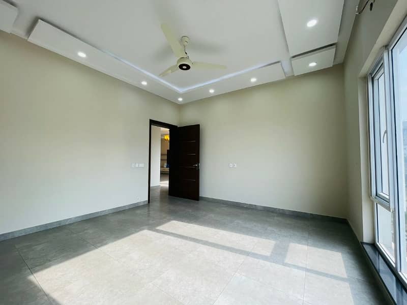 1 Kanal Upper Portion Is Available For Rent In DHA Phase 7 Q Block 8