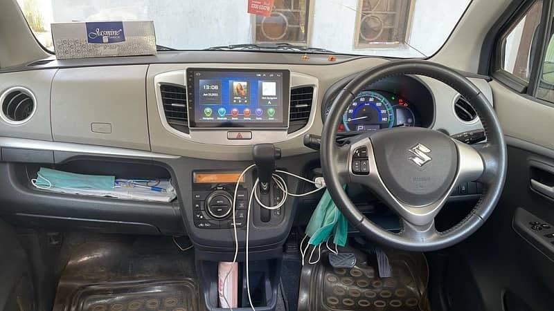 Suzuki Wagon R 2018 3