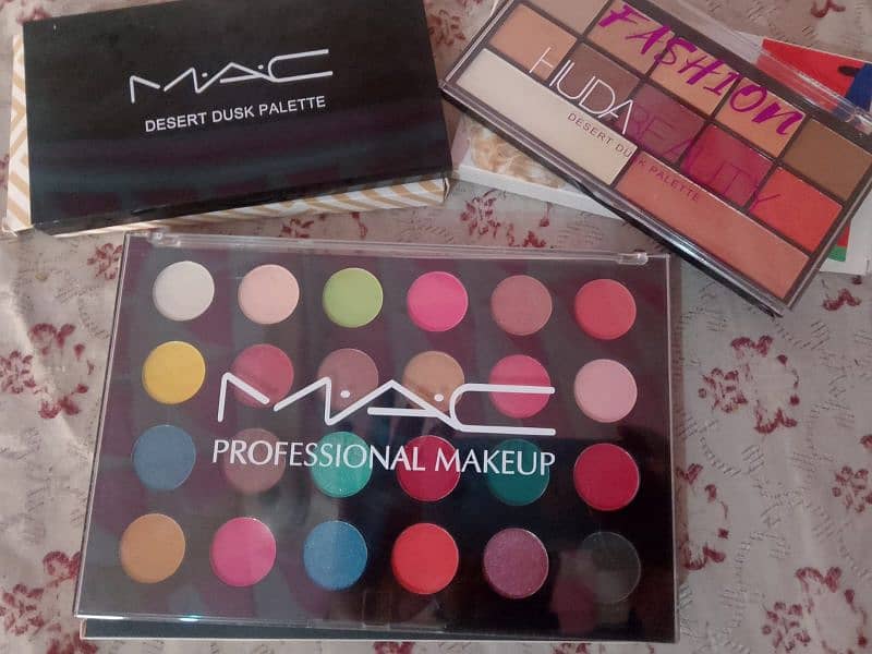 eyes shadow kit, mac eye kit ,blush kit ,multi colour eye 3