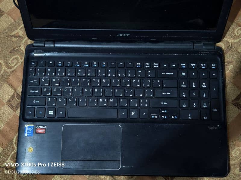 Laptop Core i5 4th Generation With 2GB Graphic Card Raedon R7 M265 1