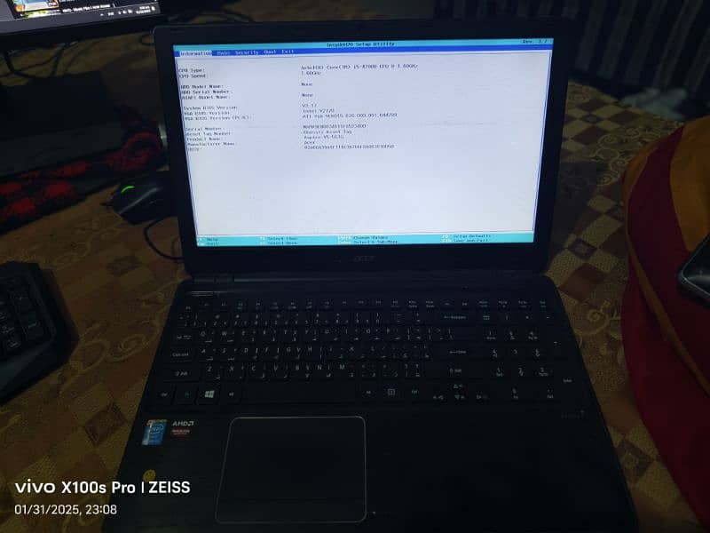 Laptop Core i5 4th Generation With 2GB Graphic Card Raedon R7 M265 2