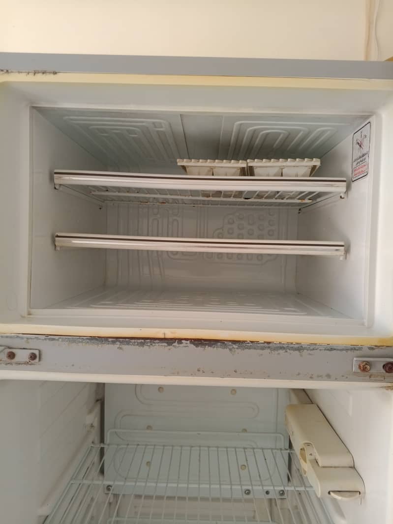 Dawlance fridge 1