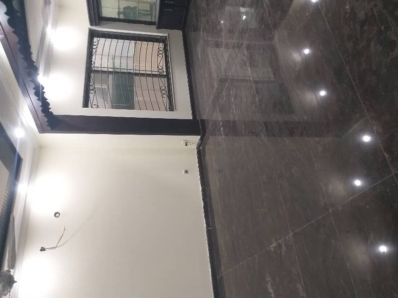 1 Kanal Full House Available For Rent In DHA Phase 5 D Block 15