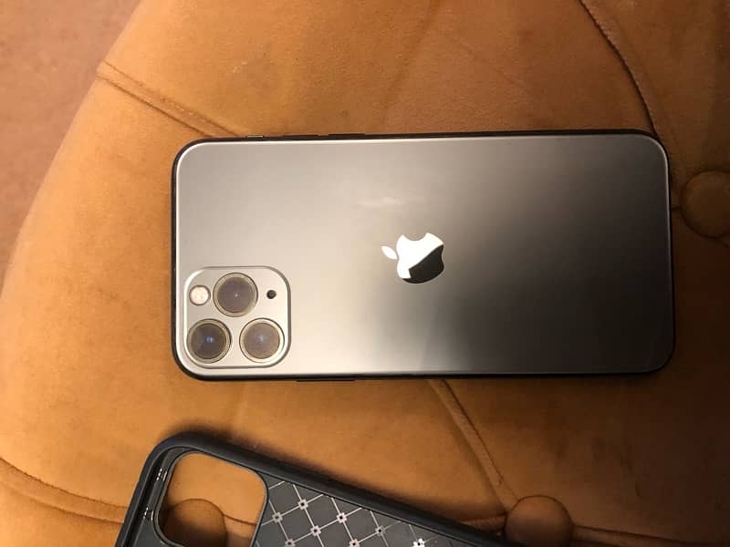 iPhone 11 Pro pta approved 11