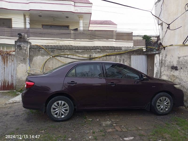 Toyota Corolla GLI 2013 1