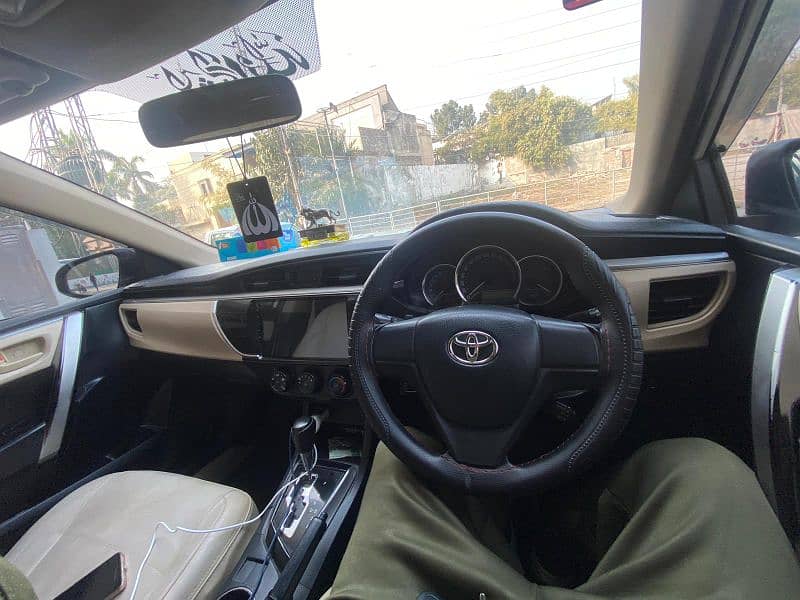 Toyota Corolla GLI 2014 14