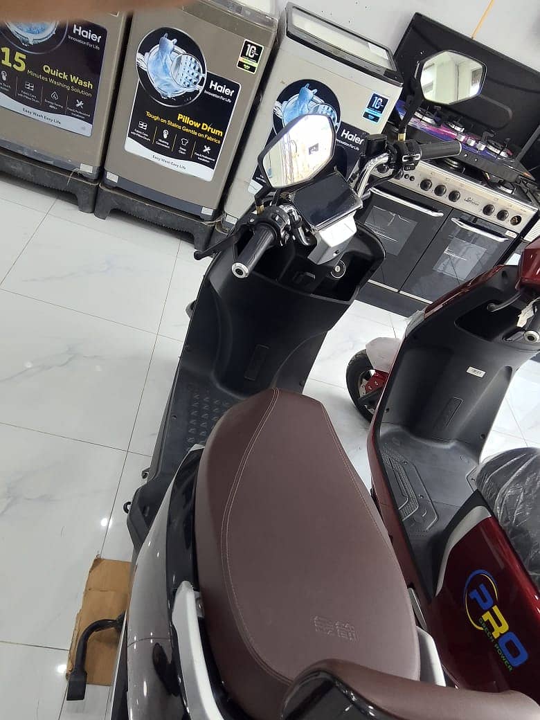 ROAD KING SCOOTY (2024) MODEL 13