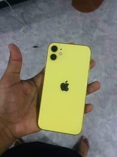 iphone 11 128gb  non pta  FU    read add care fully