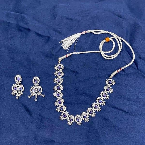 Elegant Silver-Plated Jewelry Set 1