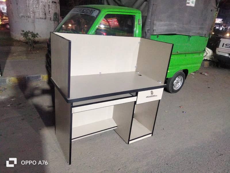 clusters\office tables\computer tables\tables for sale 1